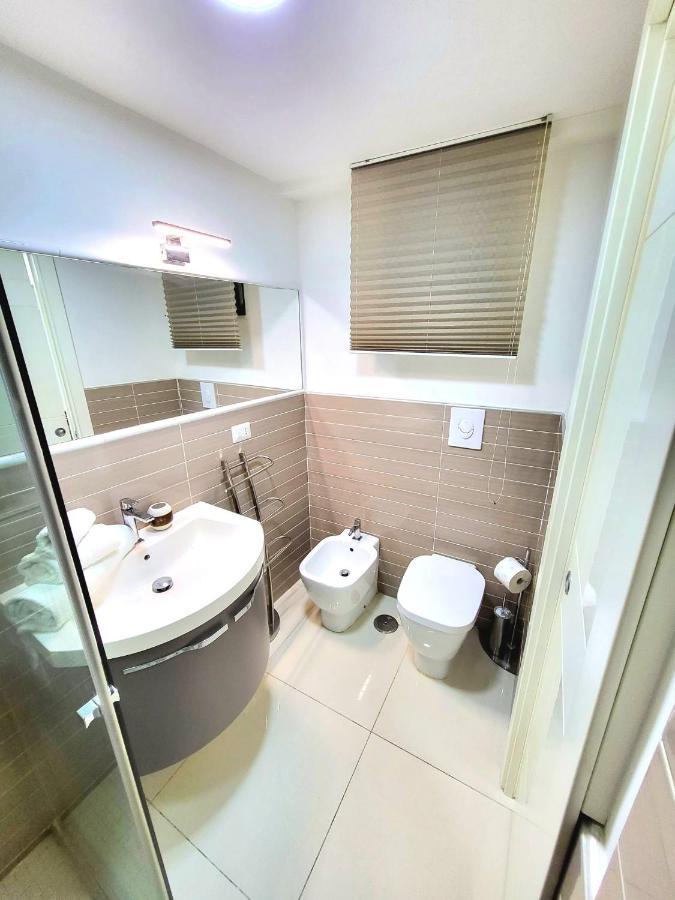 Megara House Apartment เนเปิลส์ ภายนอก รูปภาพ